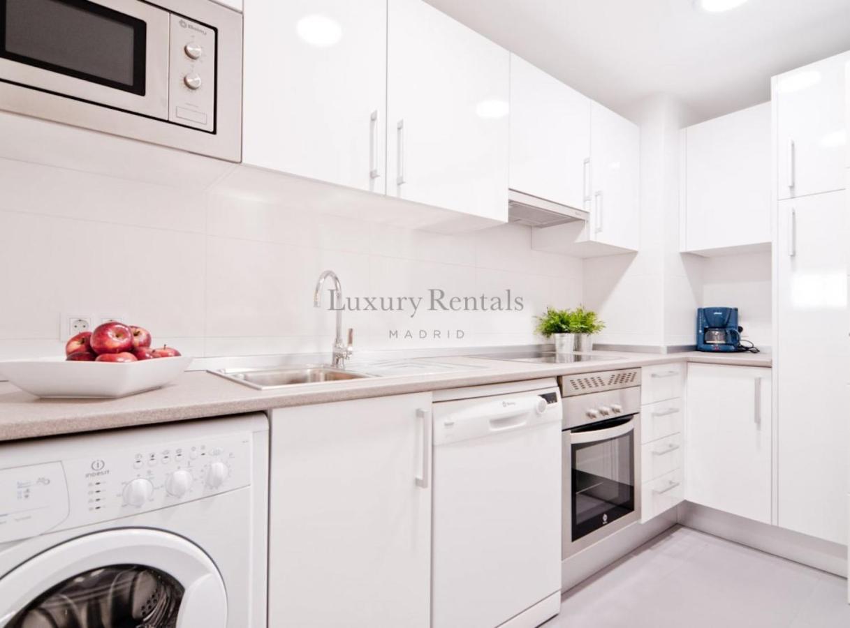 Spacious Temporary Apartment In Madrid Argueelles Close To Moncloa, Chamberi & Gran Via, Princesa V エクステリア 写真
